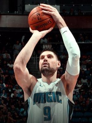 不断地为前 不断地为前