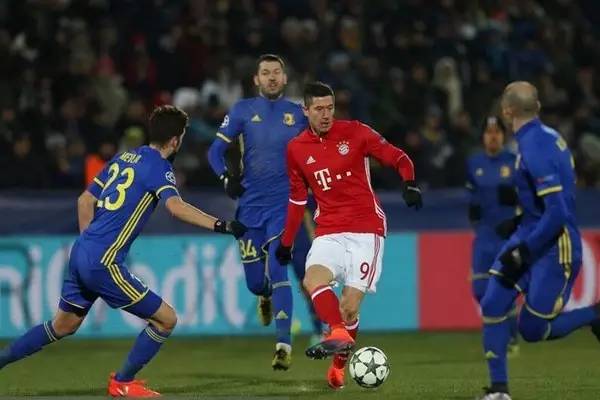 例如卡里姆 例如卡里姆