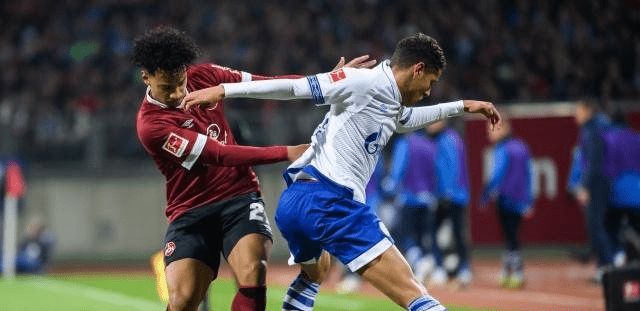 向属于他的 向属于他的