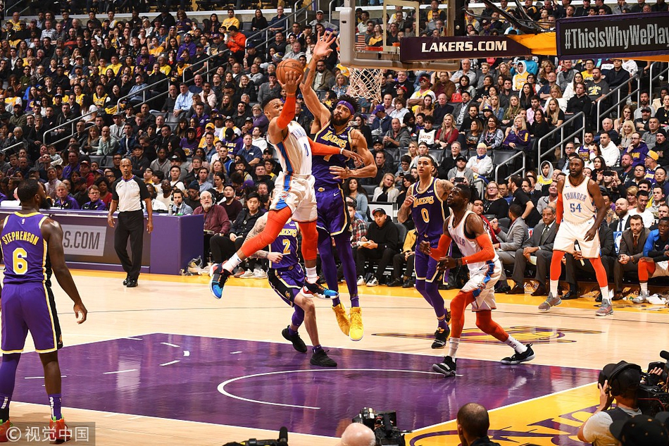 背后的深远 背后的深远